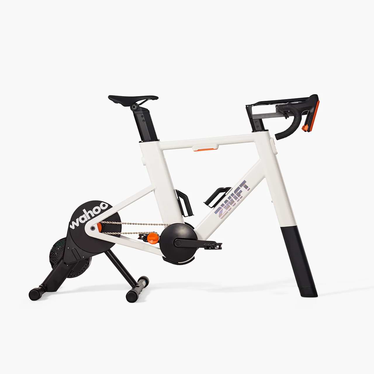 Zwift Ride z Wahoo Kickr Core z profilu